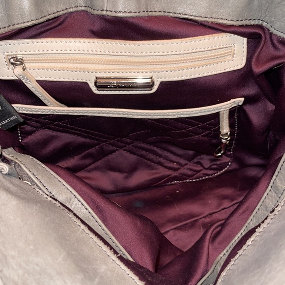 B. Makowsky shoulder bag - Picture 9 of 11